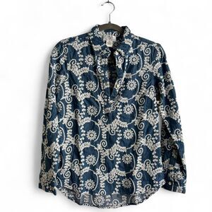 OSO Women's Blue and White Floral Embroidery Denim Shirt | SMALL